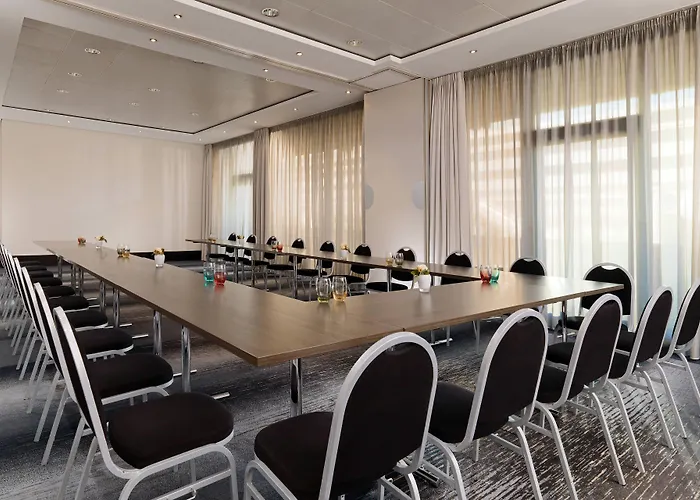 Hotel Sheraton Frankfurt Airport & Conference Center 4*